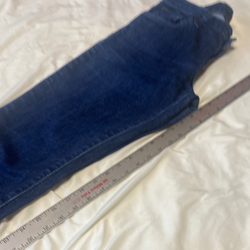 Levi's Women's Mid Rise Skinny Jeans - Dark Blue - Picture 6 of 9